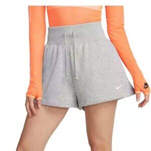 Women's Nike Sportswear Phoenix Fleece Shorts - size XS